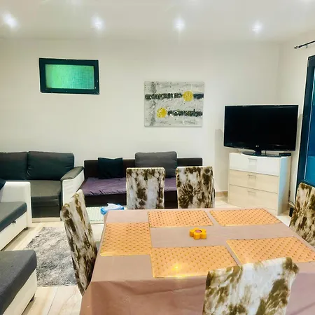 Joli Duplex Climatise A 30min Paris Apartment *